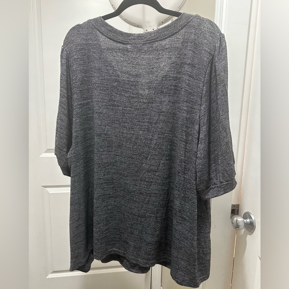 BloomChic Plus Size 3XL Heather Button Detail Puff Sleeve T-shirt - Picture 2 of 5